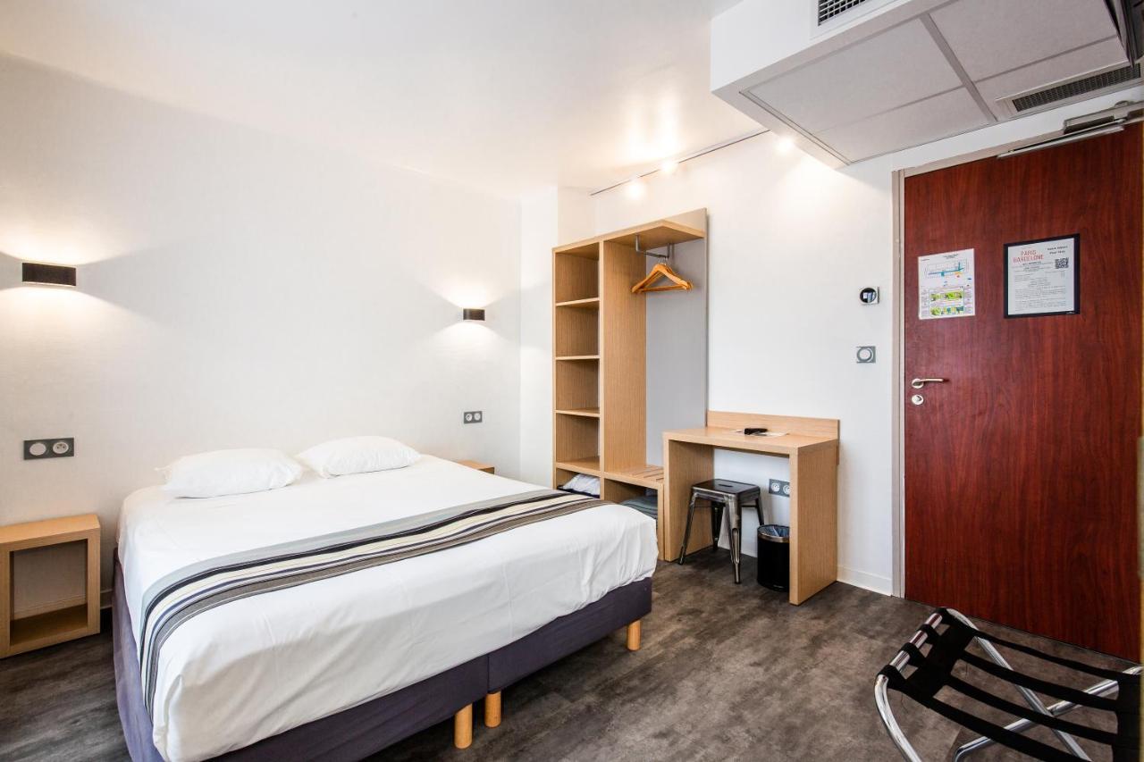 Hotel Pb - Paris-Barcelone แปร์ปินญอง ภายนอก รูปภาพ